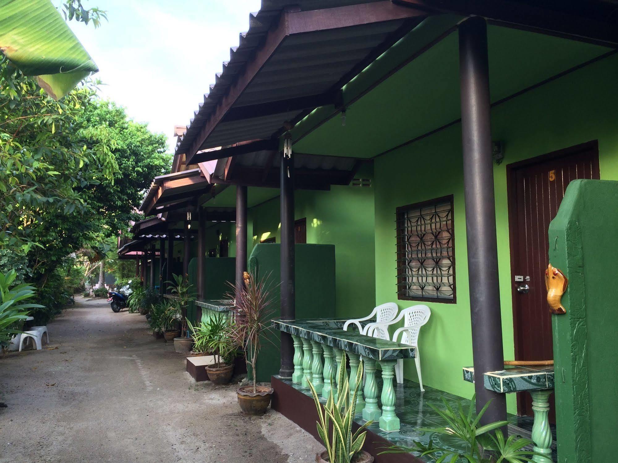 Abc Bungalow Ban Tai Exterior photo