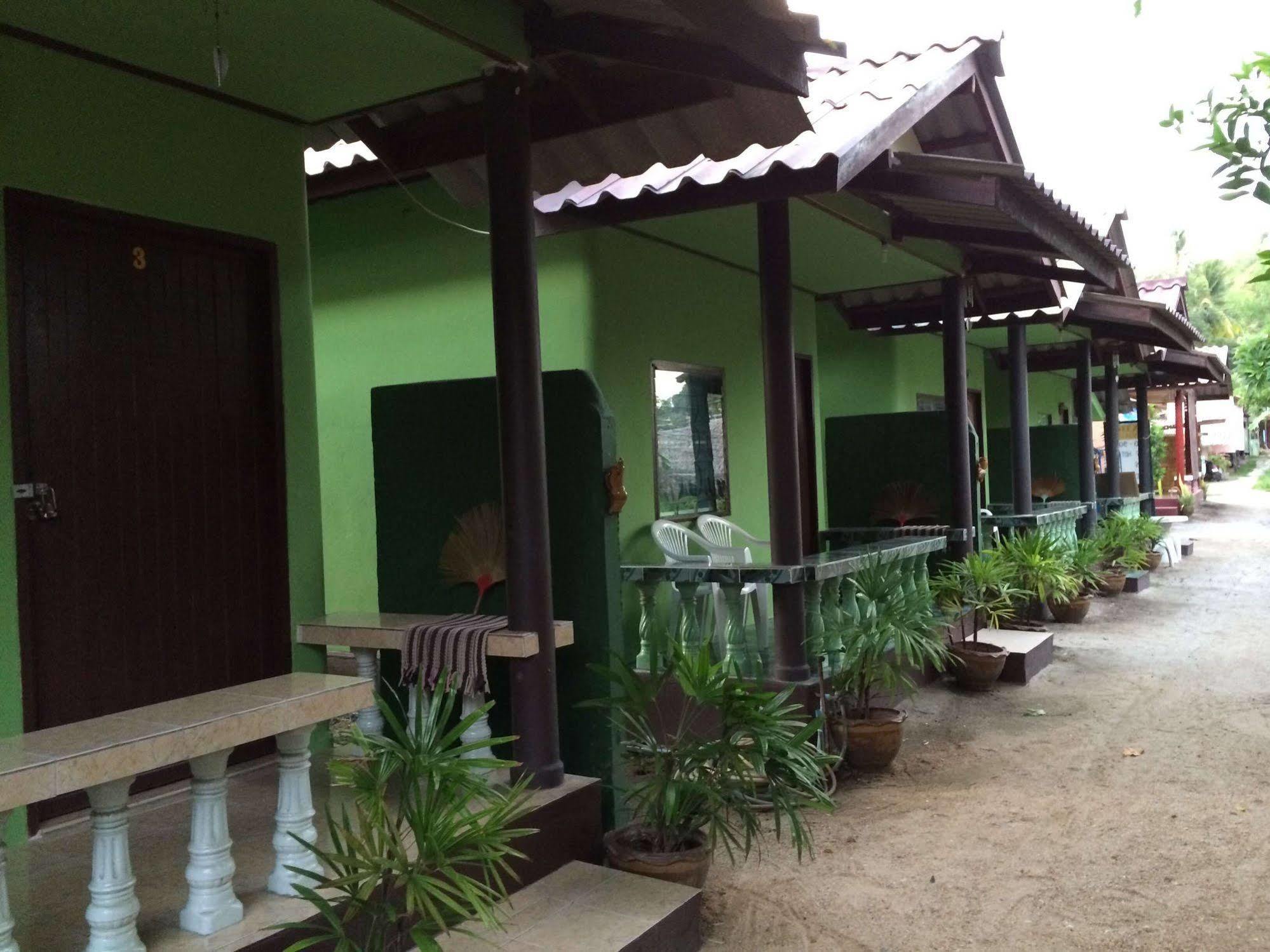 Abc Bungalow Ban Tai Exterior photo